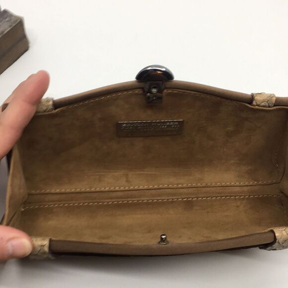 VBH by Vernon Bruce Hoeksema First Edition Snake and satin Clutch - Picture 14 of 17